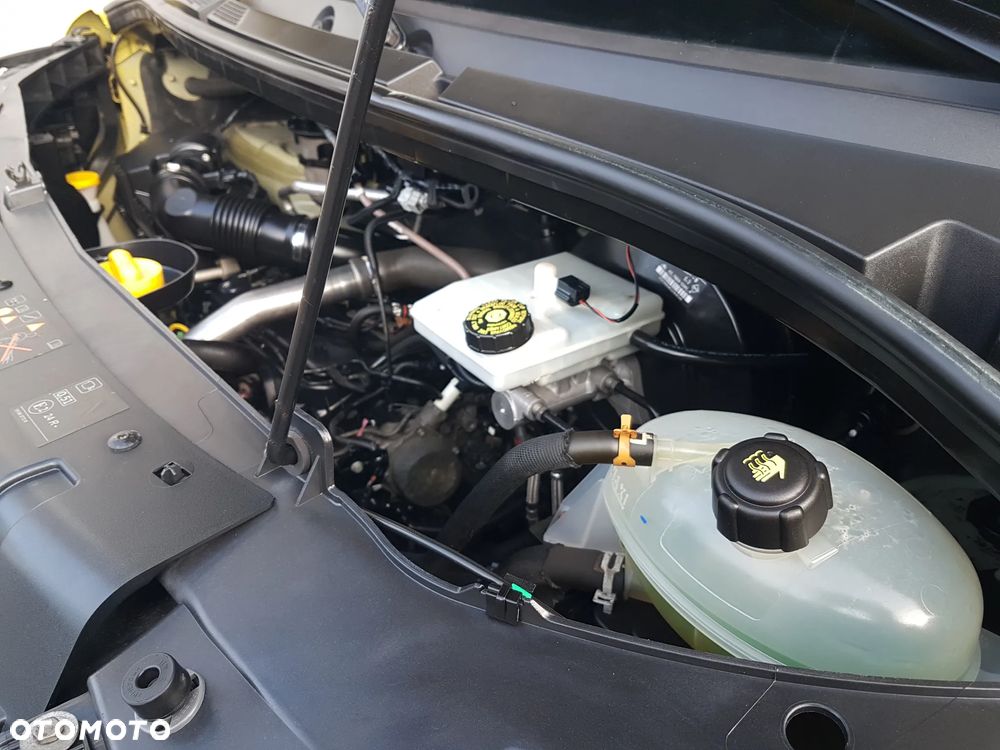 Renault MASTER KONTENER 8EP 4,23x2,25x2,25 KLIMA MANUAL KRAJOWY 6-BIEGÓW - 13