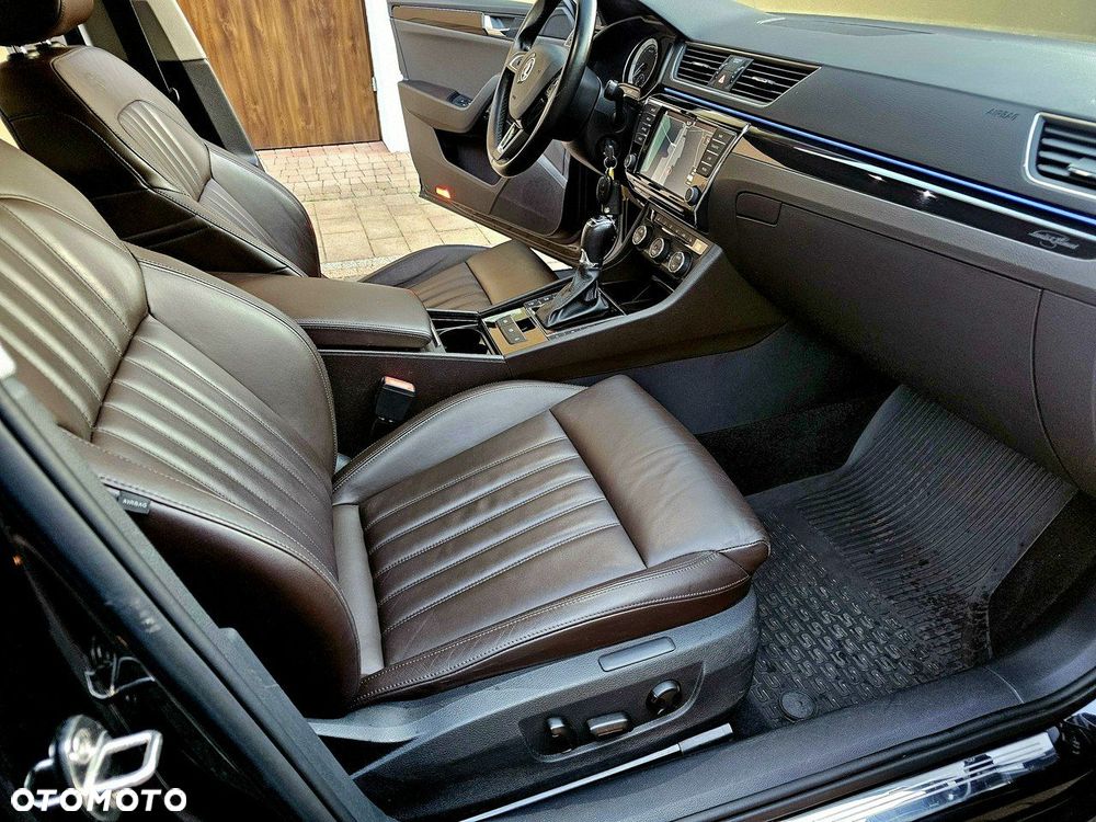 Skoda Superb 2.0 TDI SCR L&K DSG - 18