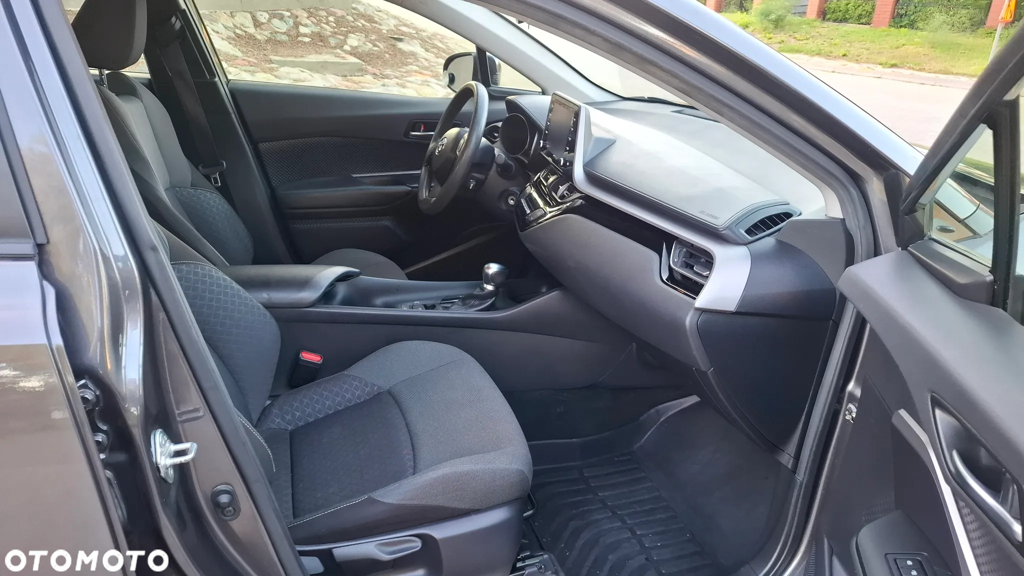 Toyota RAV4 - 5