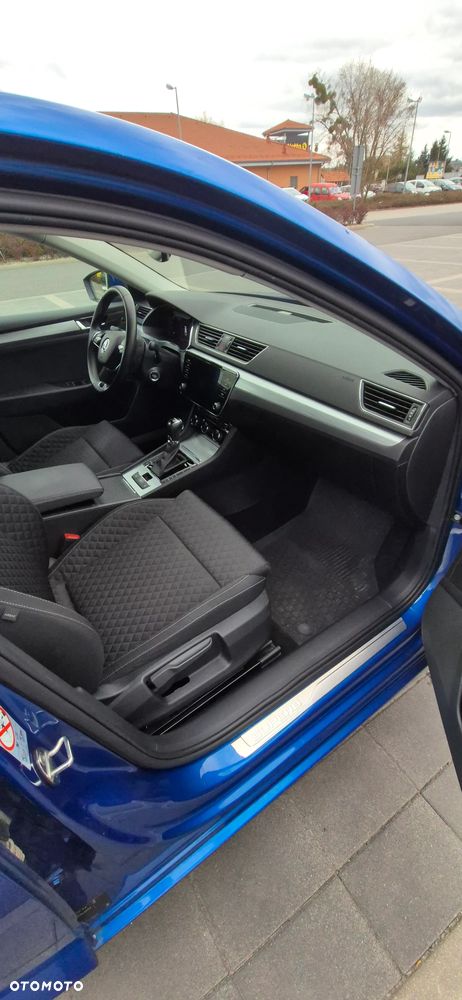 Skoda Superb 2.0 TDI SCR Ambition DSG - 7