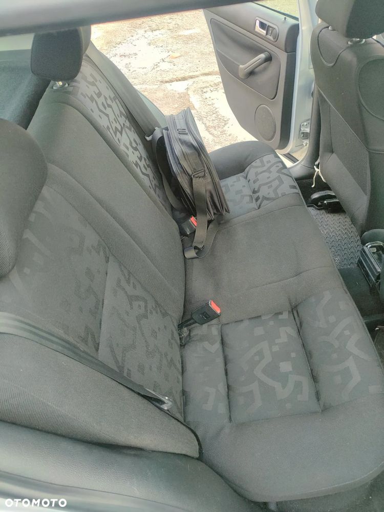 Volkswagen Golf 1.4 Basis - 9