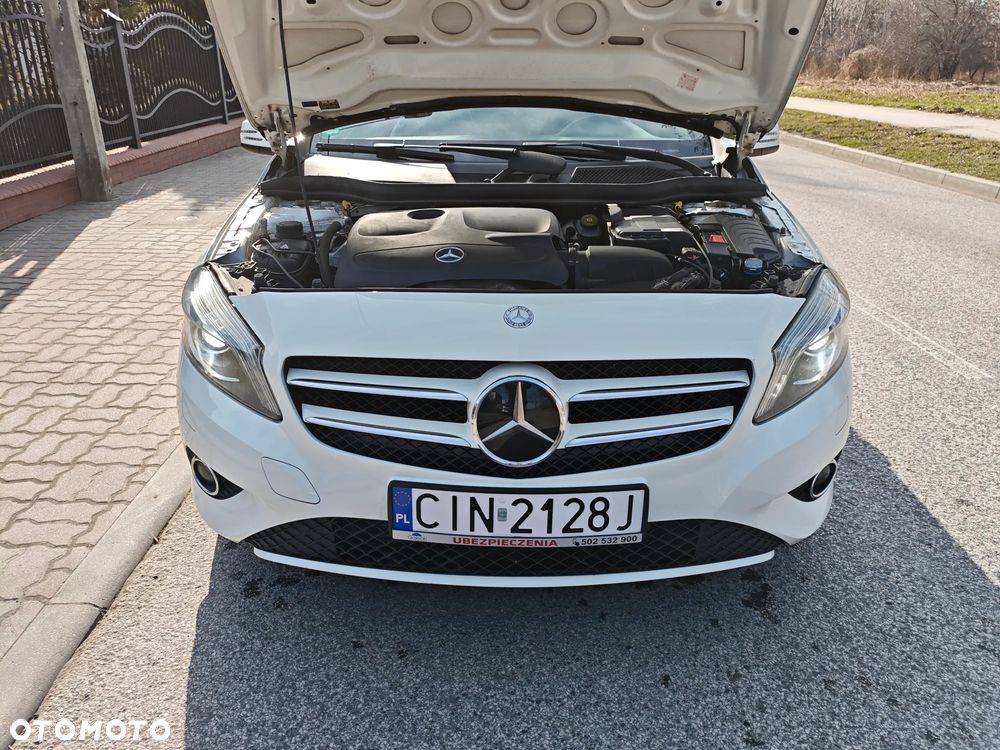 Mercedes-Benz Klasa A 180 (BlueEFFICIENCY) - 38