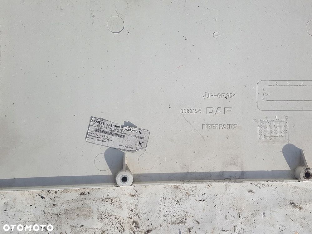 DAF 85 CF Przedłużenie Boku Kabiny Stopnicy PRAWE - 3