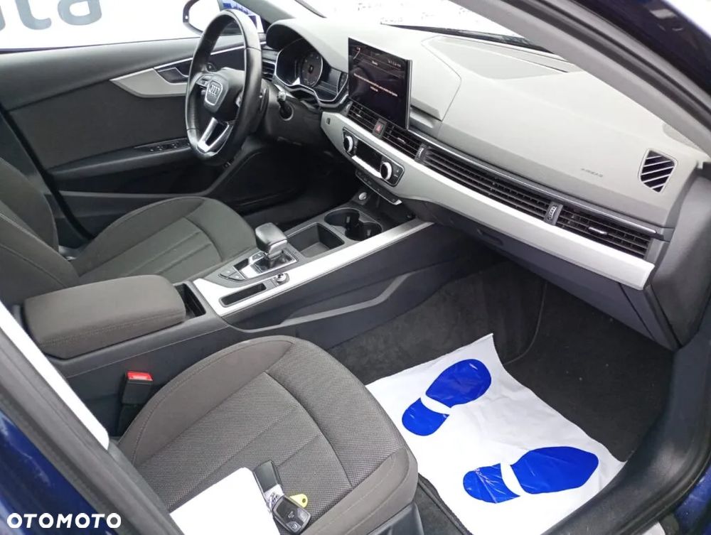 Audi A4 Avant 35 TDI mHEV S Line S tronic - 11