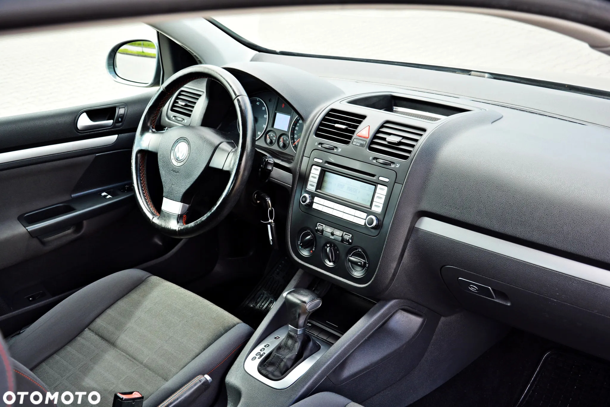 Volkswagen Golf 1.6 Automatik Goal - 8