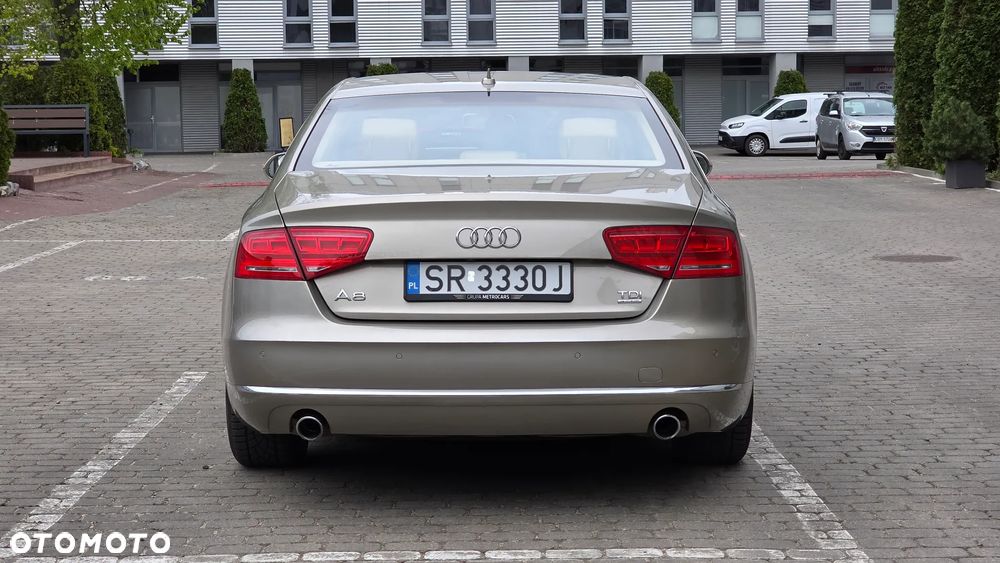 Audi A8 4.2 TDI Quattro - 6