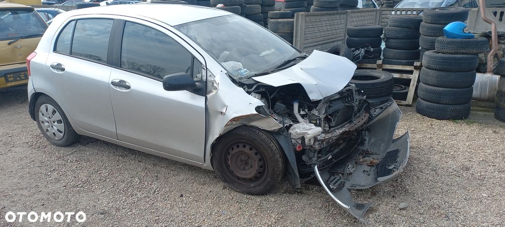 Toyota Yaris II 1.0 VVT-I 08r skrzynia biegów manualna - 1