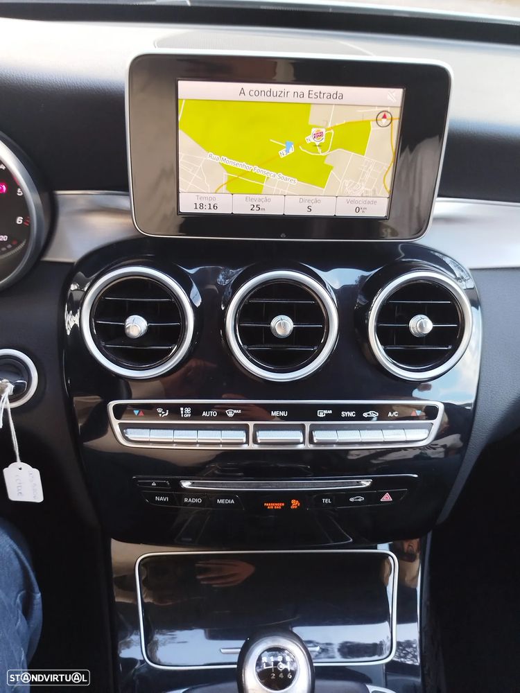 Mercedes-Benz C 220 Station CDI DPF BlueEFFICIENCY Avantgarde Edition - 2