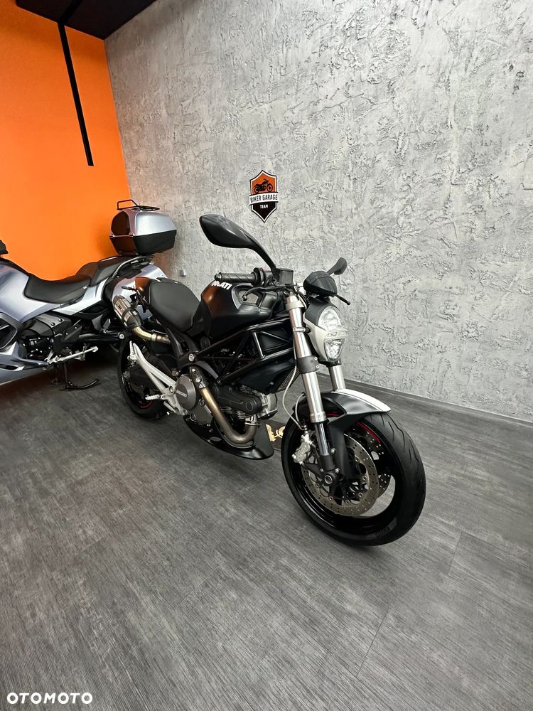 Ducati Monster - 34