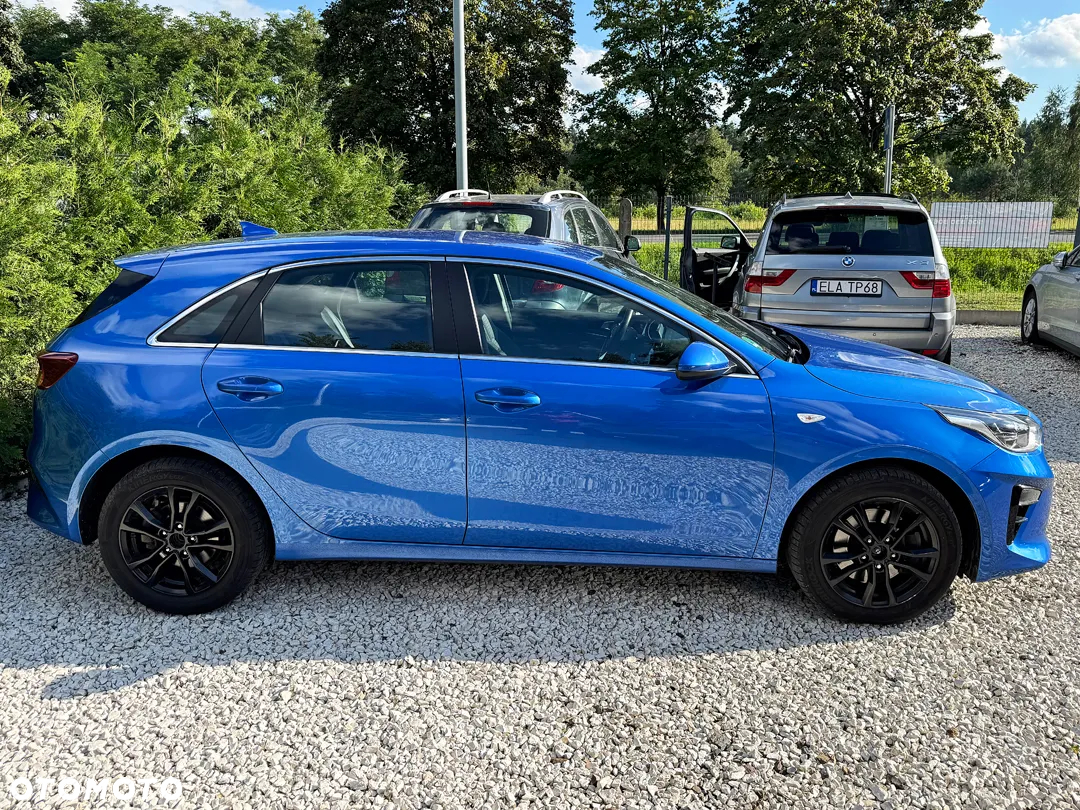 Kia Ceed 1.4 T-GDI DCT OPF Platinum Edition - 8
