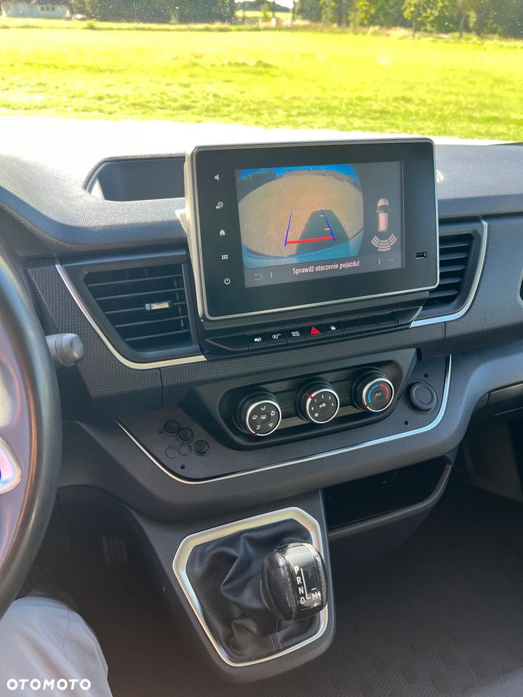Renault TRAFIC - 11