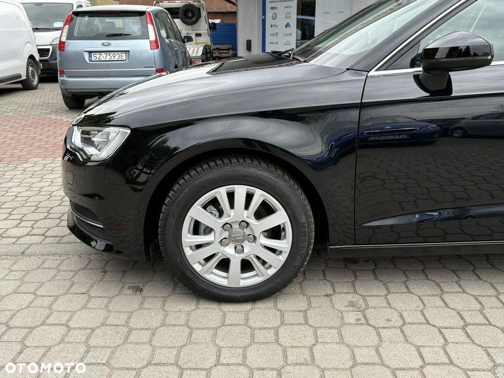 Audi A3 Sportback - 10