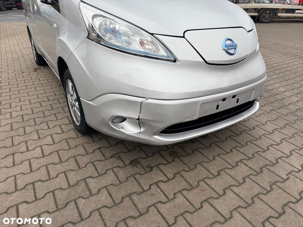 Nissan NV200 Evalia - 9