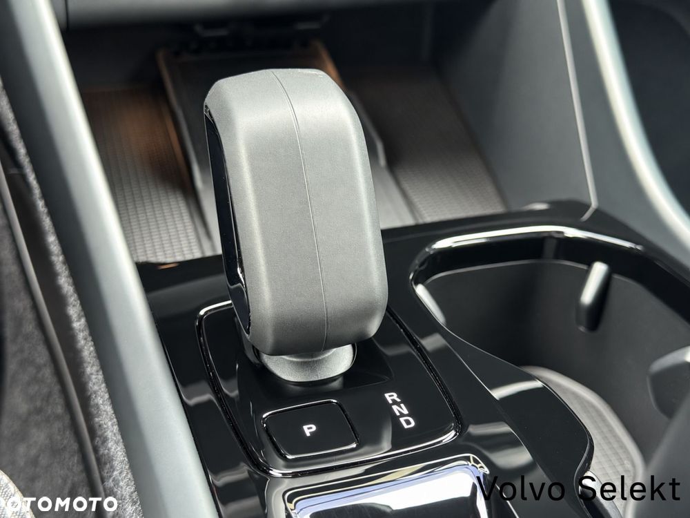 Volvo XC 40 - 23
