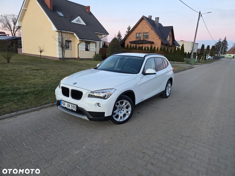 BMW X1 xDrive18d xLine - 8