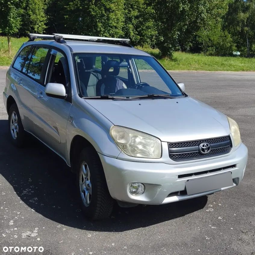 Toyota RAV4 2.0 VVT-i 4x4 - 4