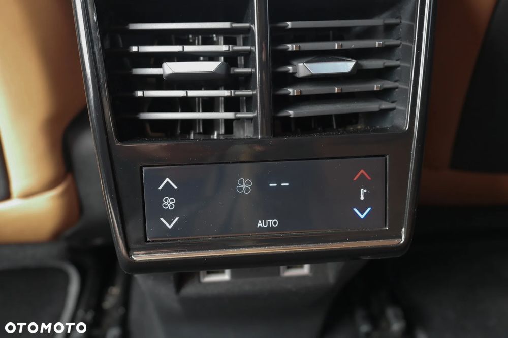 DS Automobiles DS 7 Crossback 1.6 E-Tense Opera - 25