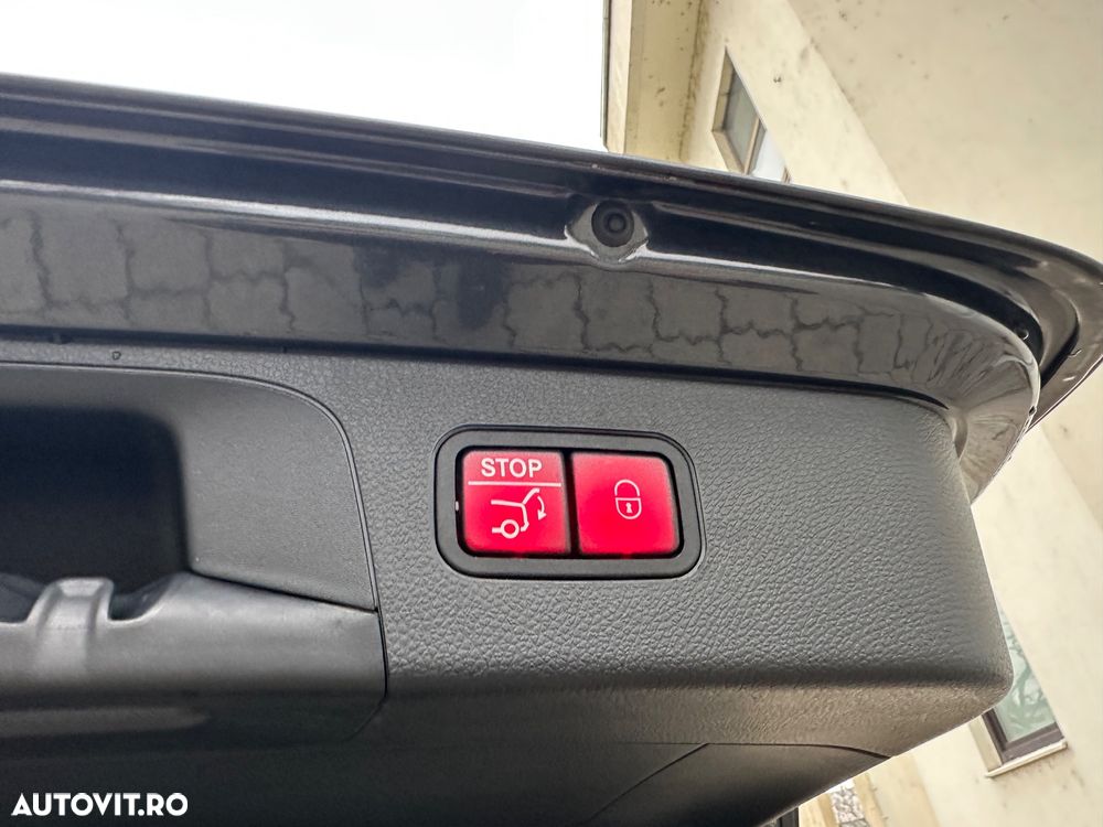 Mercedes-Benz GLC - 34