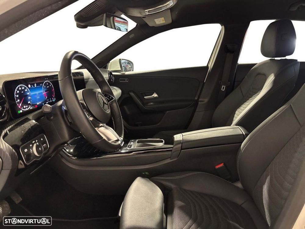 Mercedes-Benz A 200 Style Plus Aut. - 10