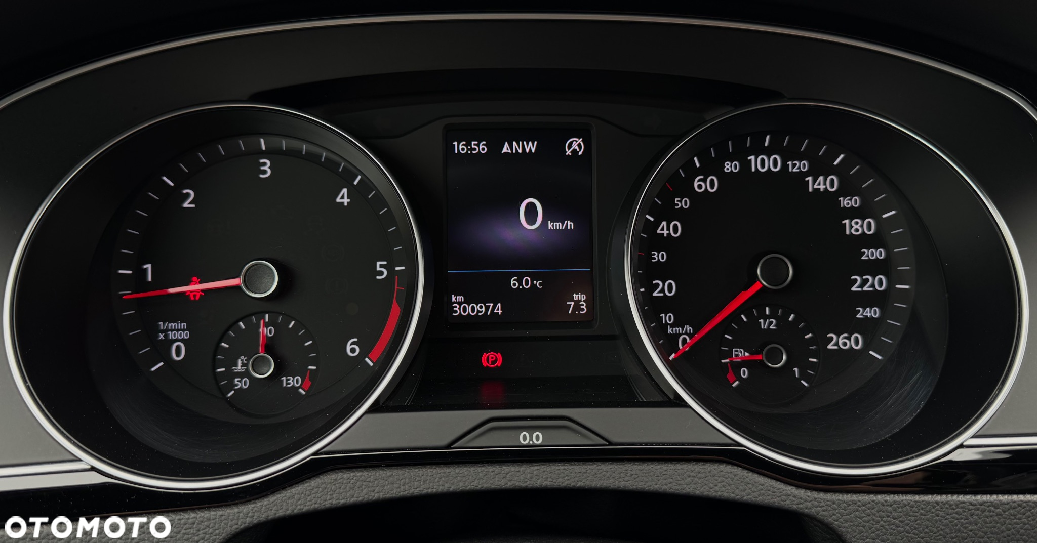 Volkswagen Passat Variant 2.0 TDI (BlueMotion Technology) Comfortline - 12