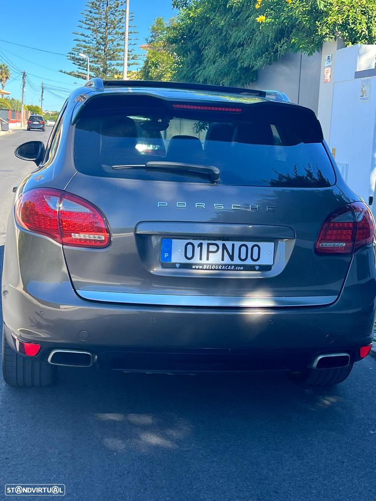 Porsche Cayenne Diesel Tiptronic S - 16