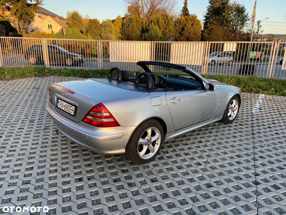 Mercedes-Benz SLK - 14