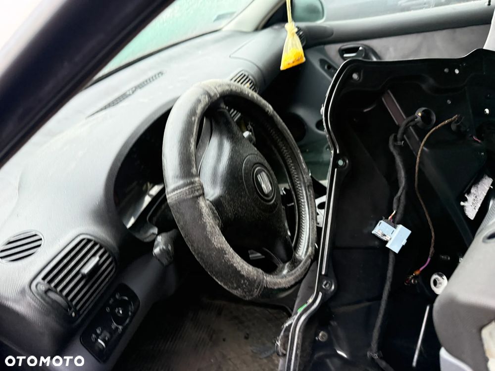 Seat Toledo II Toledo II 1.8 20V Skrzynia Maska Zderzak Błotnik Lampa Reflektor - 3