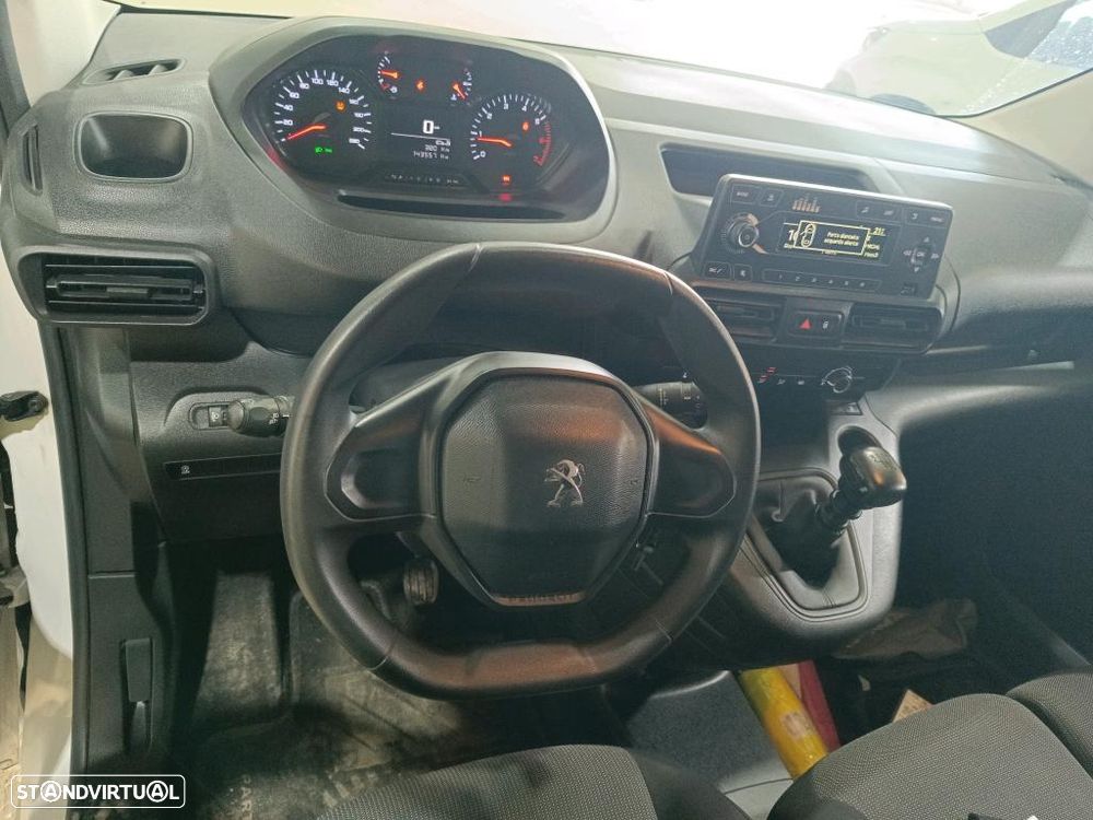 Peugeot PARTNER LONGA 3 LUGARES - 6