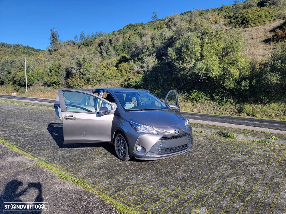 Toyota Yaris 1.0 VVT-i Comfort+P.Style - 10