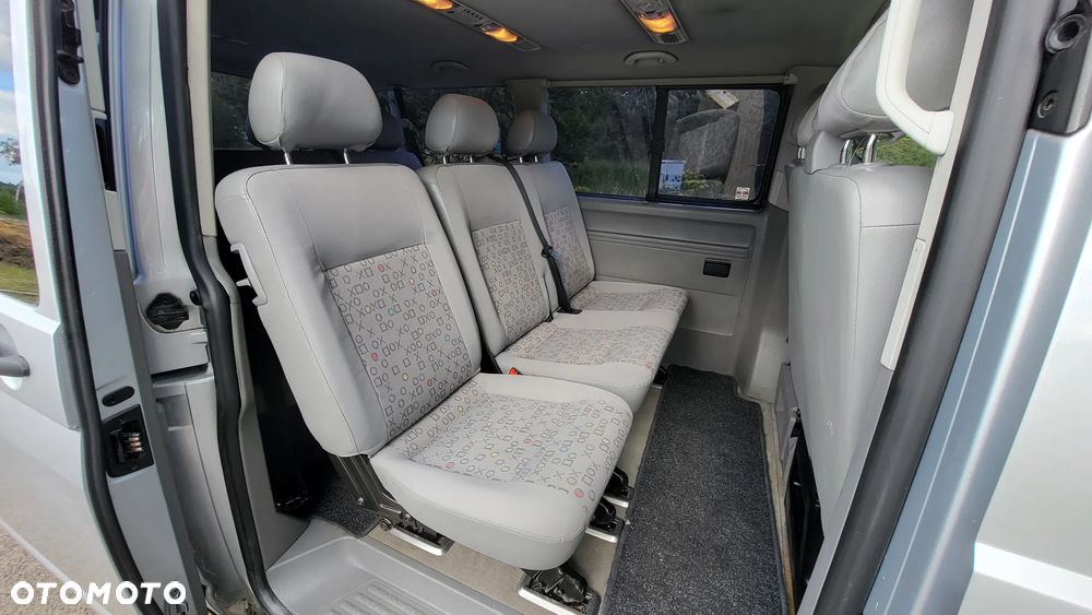 Volkswagen Transporter Multivan - 10