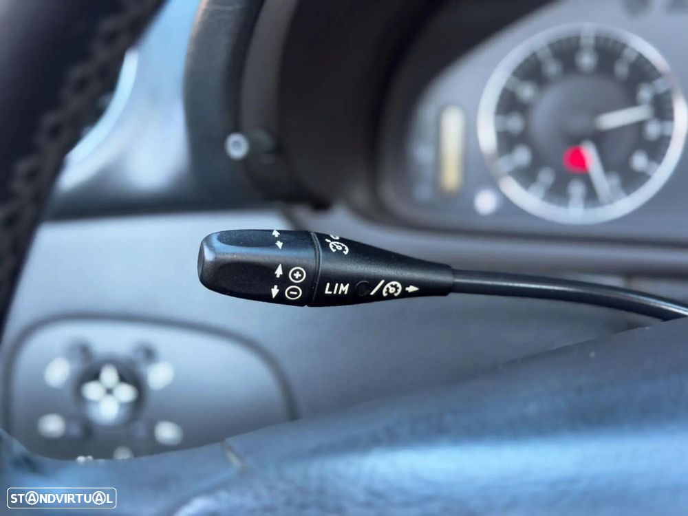 Mercedes-Benz CLK 200 K Avantgarde Aut. - 22