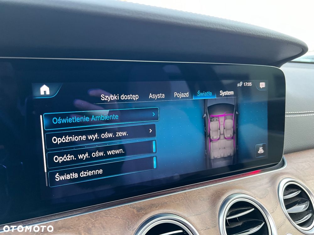 Mercedes-Benz Klasa E 450 4-Matic All-Terrain Exclusive - 18