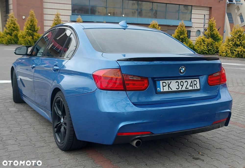 BMW Seria 3 318d M Sport EU6 - 7