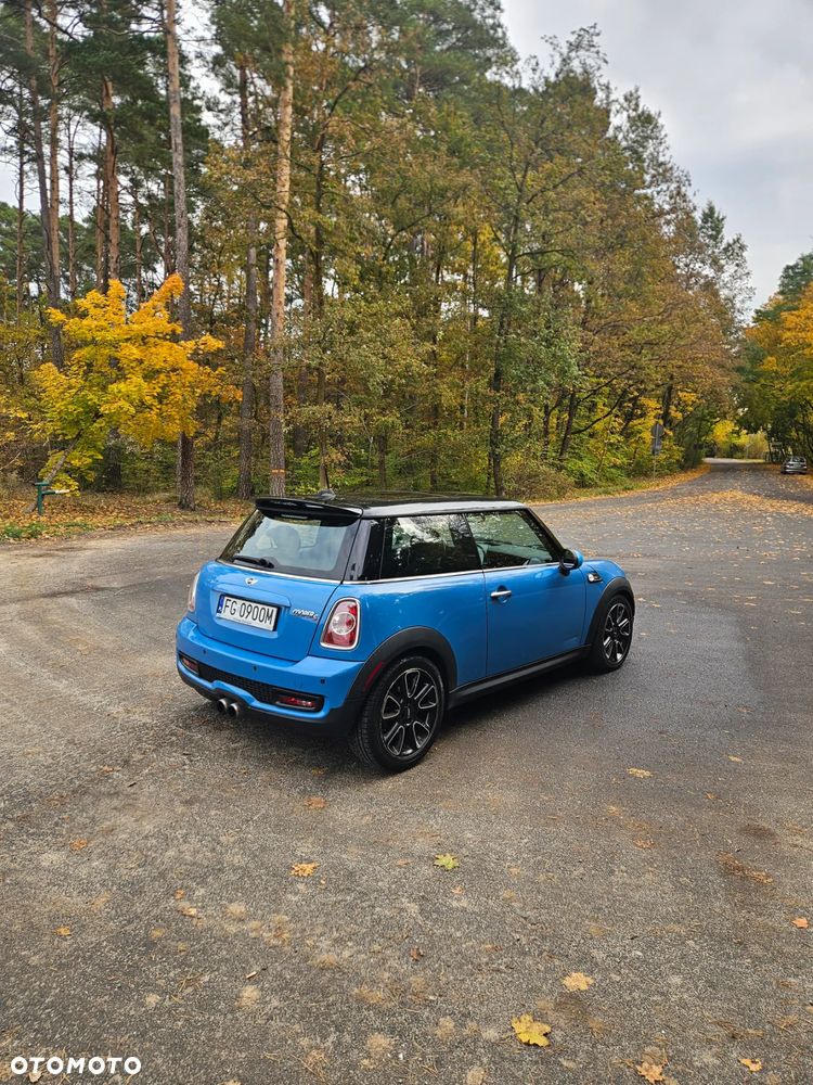 MINI Cooper S - 4