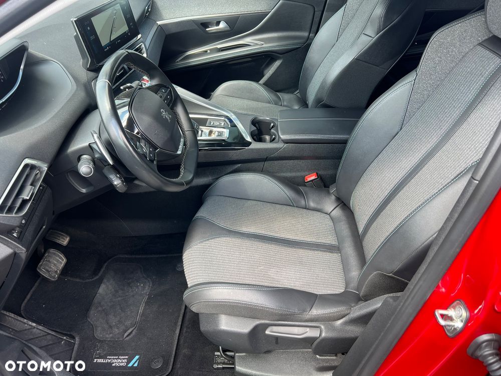 Peugeot 3008 1.2 PureTech Allure S&S EAT8 - 14