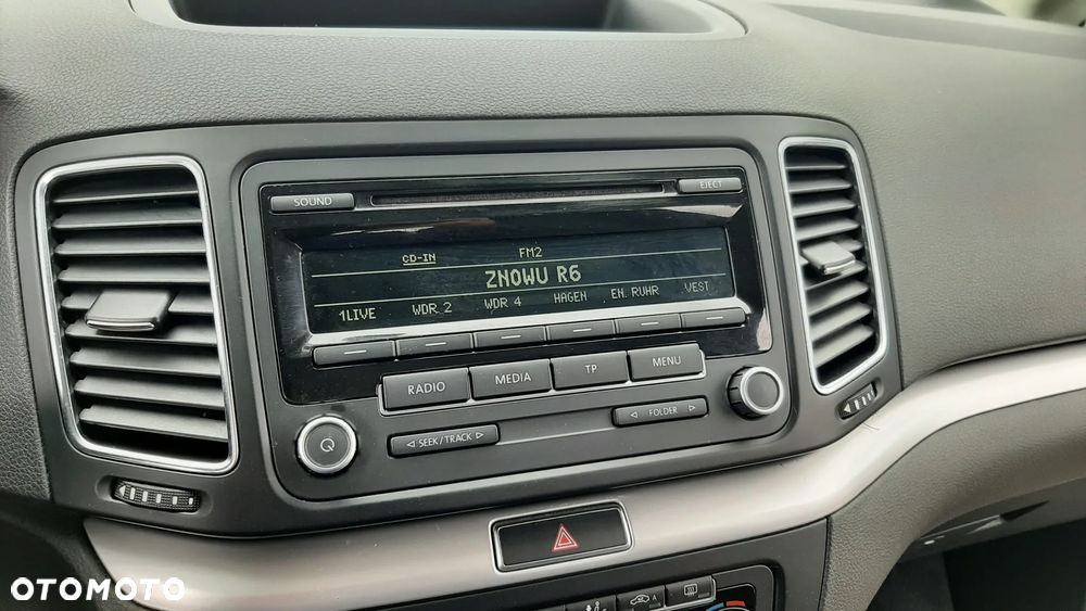 Volkswagen Sharan - 8