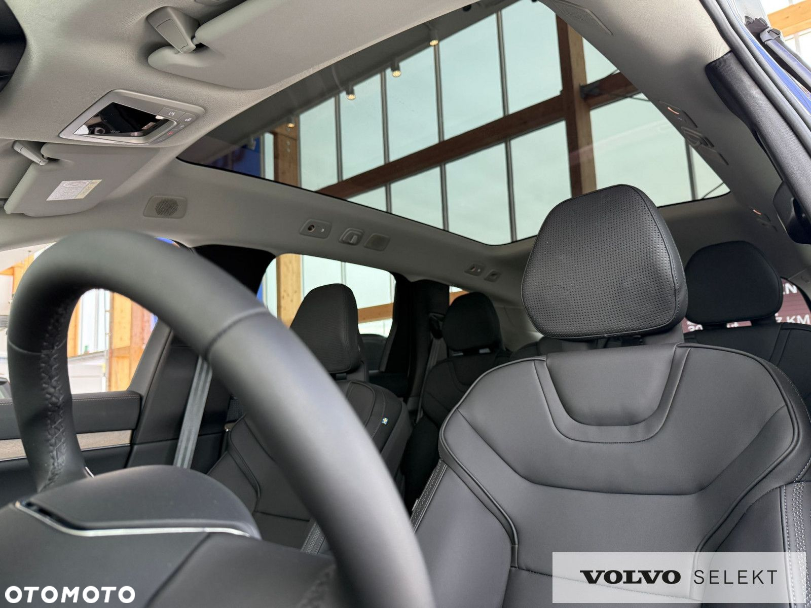 Volvo EX90 - 35