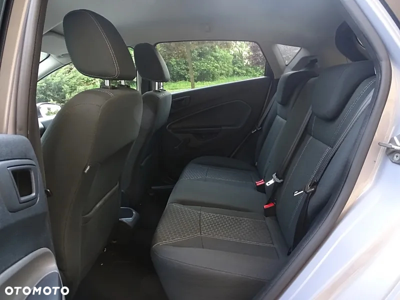 Ford Fiesta 1.25 Titanium X - 18