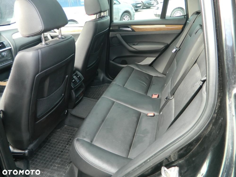 BMW X3 xDrive28i - 22