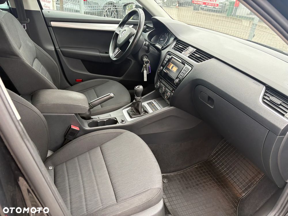 Skoda Octavia 1.4 TSI Style - 24