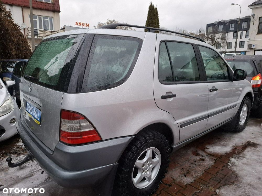 Mercedes-Benz ML 320 - 9