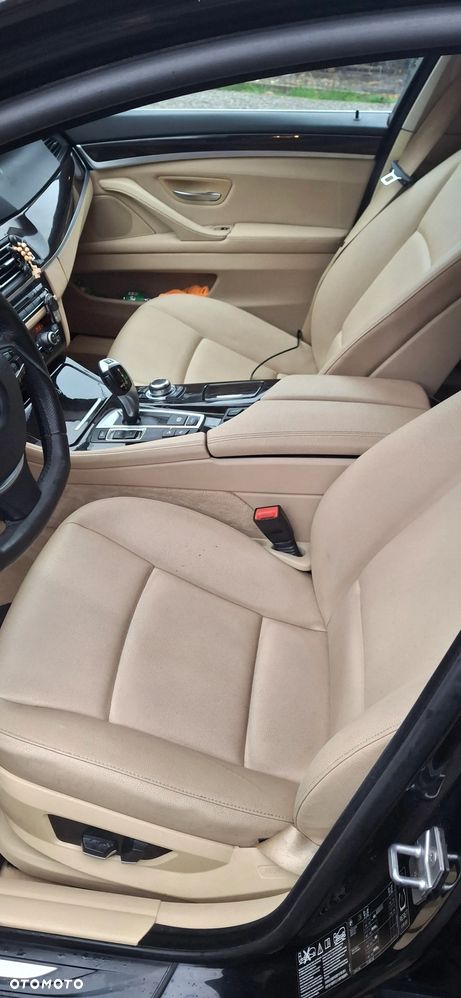 BMW Seria 5 535d xDrive - 9