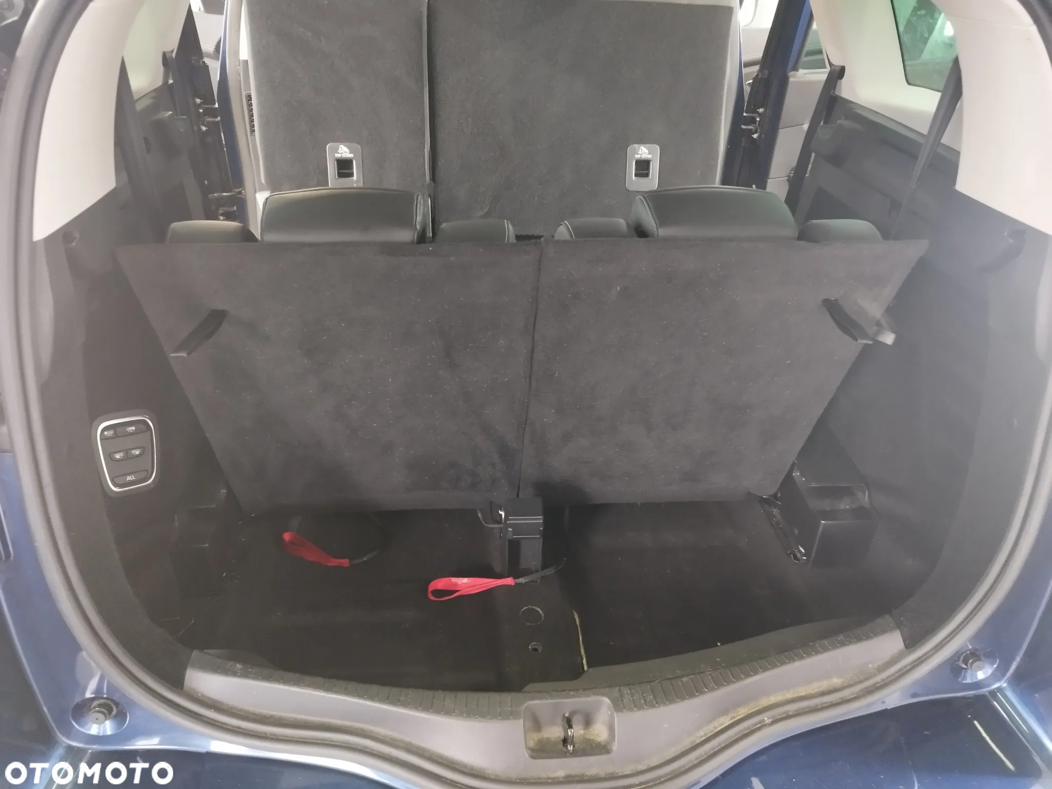 Renault Grand Scenic BLUE dCi 150 EDC BUSINESS EDITION - 37