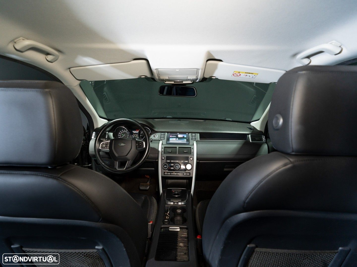 Land Rover Discovery Sport 2.0 D AWD SE - 25
