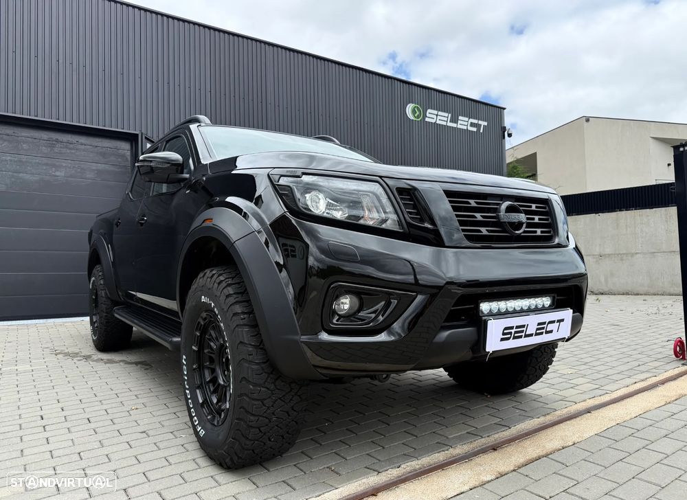 Nissan Navara 2.3 dCi CD 4WD Tekna - 2