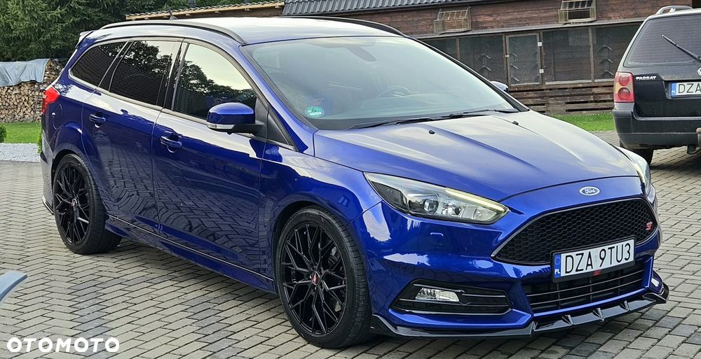 Ford Focus 2.0 EcoBoost ST-2 - 6