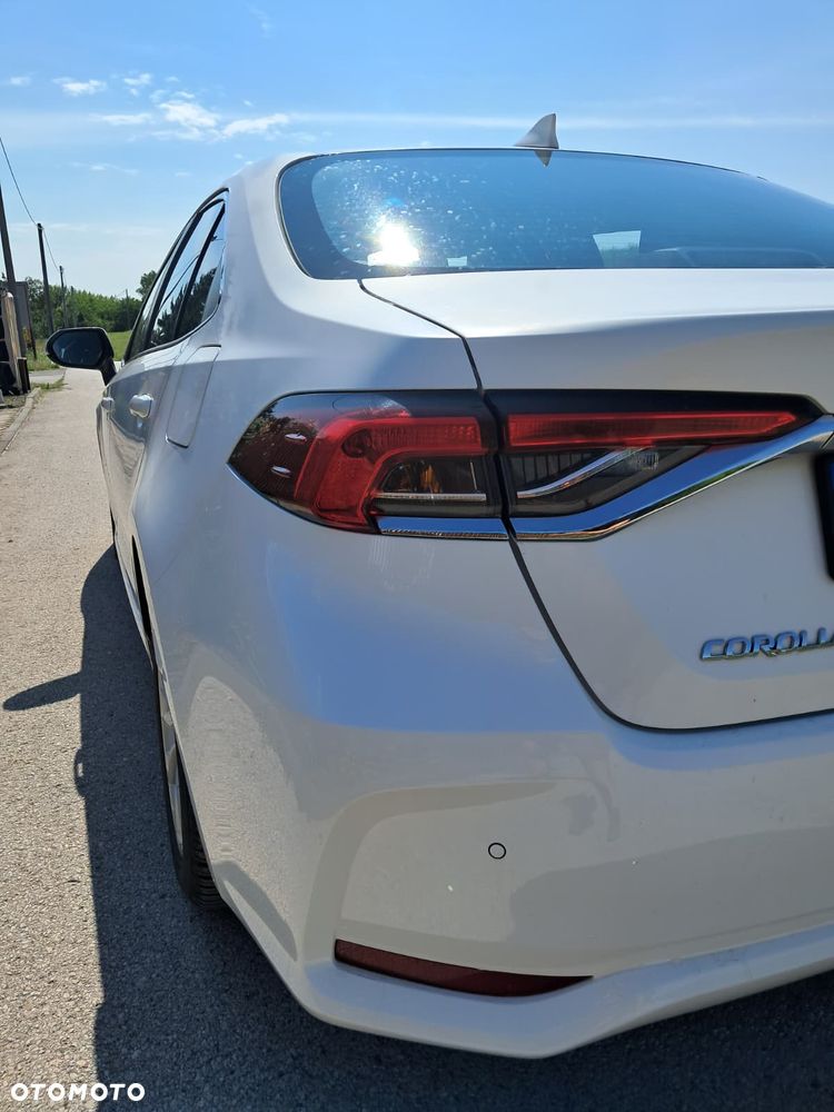 Toyota Corolla 1.6 Active - 12