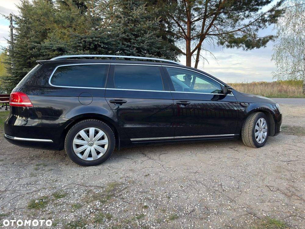 Volkswagen Passat - 23
