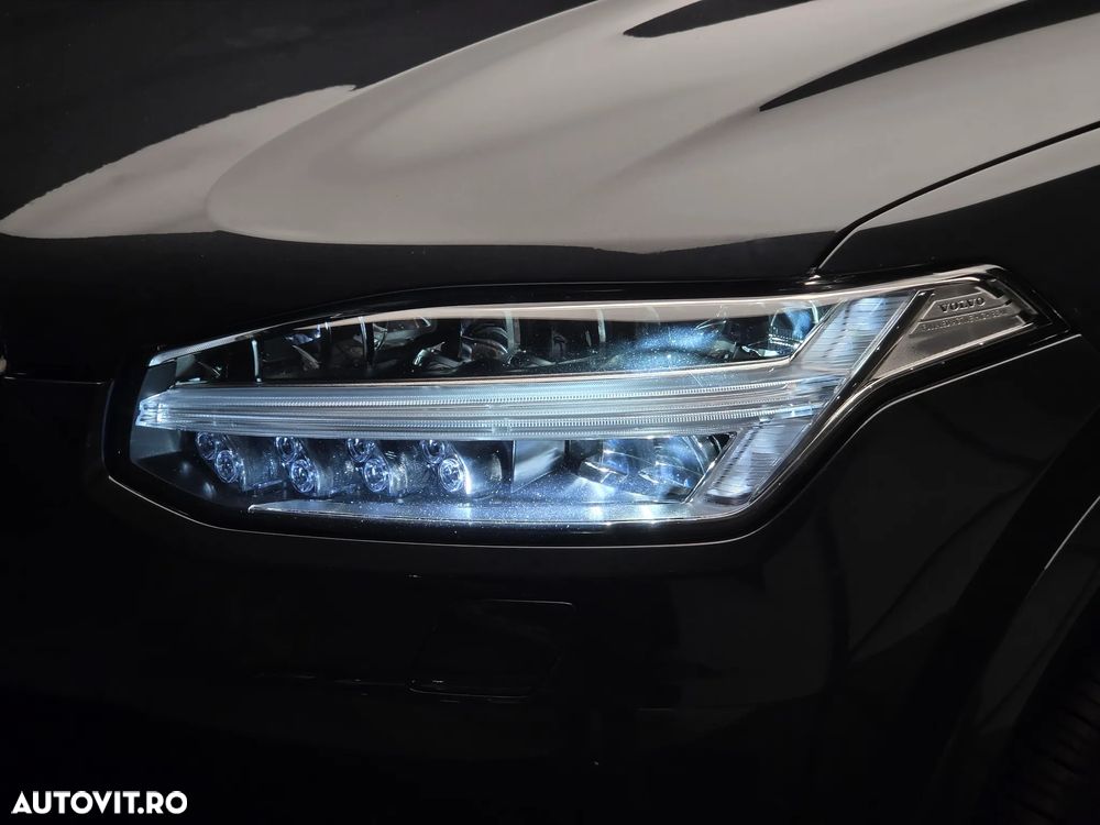 Volvo XC 90 T8 AWD Recharge Geartronic Inscription - 32