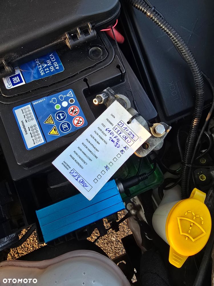 Opel Corsa 1.4 16V Color Edition - 16